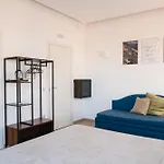 Bed & Breakfast A Casa Di Grumy Neapel