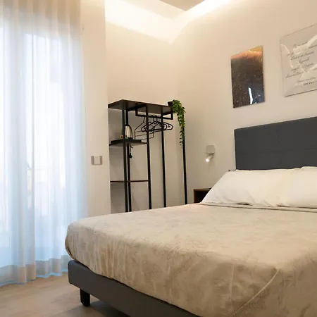 A Casa Di Grumy Panzió Nápoly